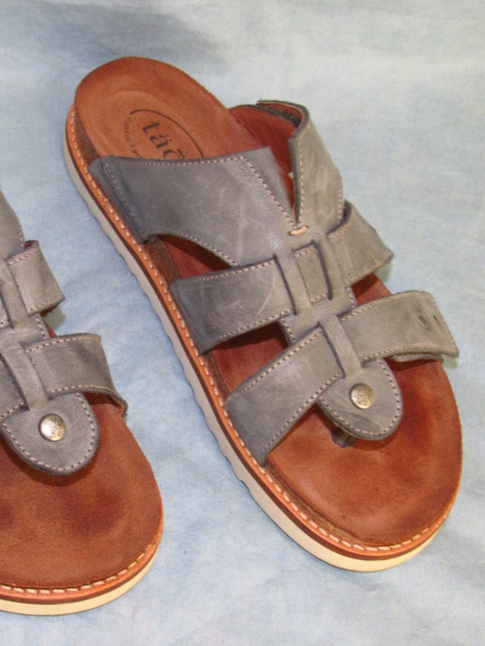 Taos “Magnificent” Leather Thong Sandals – Steel (EU Size 39; See Notes)